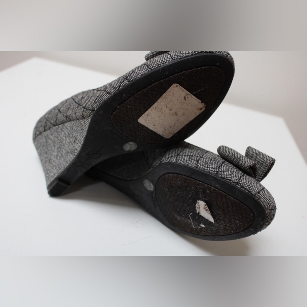 Jessica Simpson Sincerely bow wedges - Picture 7 of 10